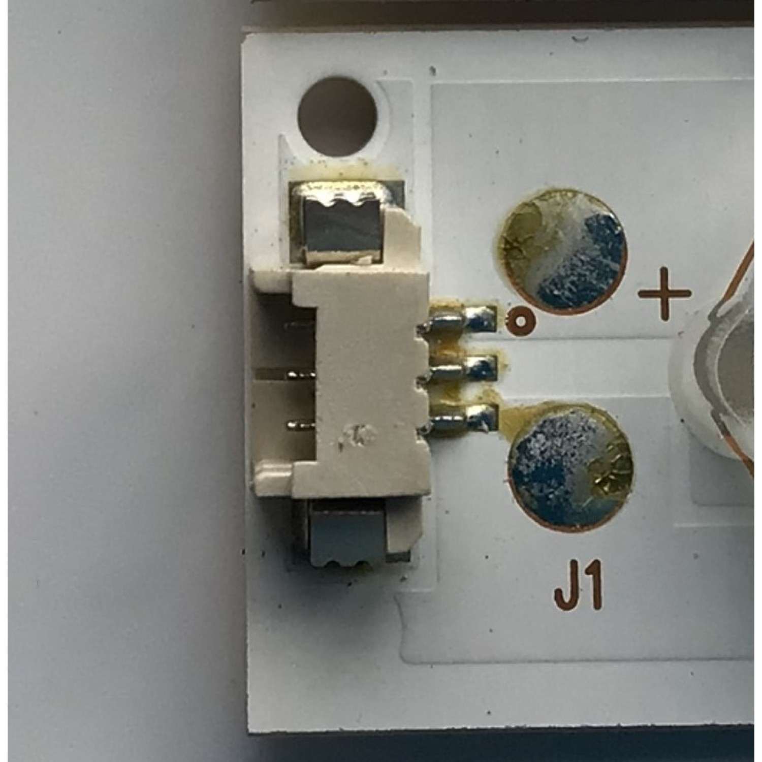KIT DE LED'S PARA TV HITACHI ((INCOMPLETO SOLO 9 PIEZAS)) / NUMERO DE PARTE LE49D8-01 / 30349008202 / LE49D8-01(A) / 49000M22 / PANEL LSC490FN02-W / MODELO 49C61 / NOTA IMPORTANTE:KIT CONSTA DE 10 PIEZAS EN TOTAL - Imagen 3